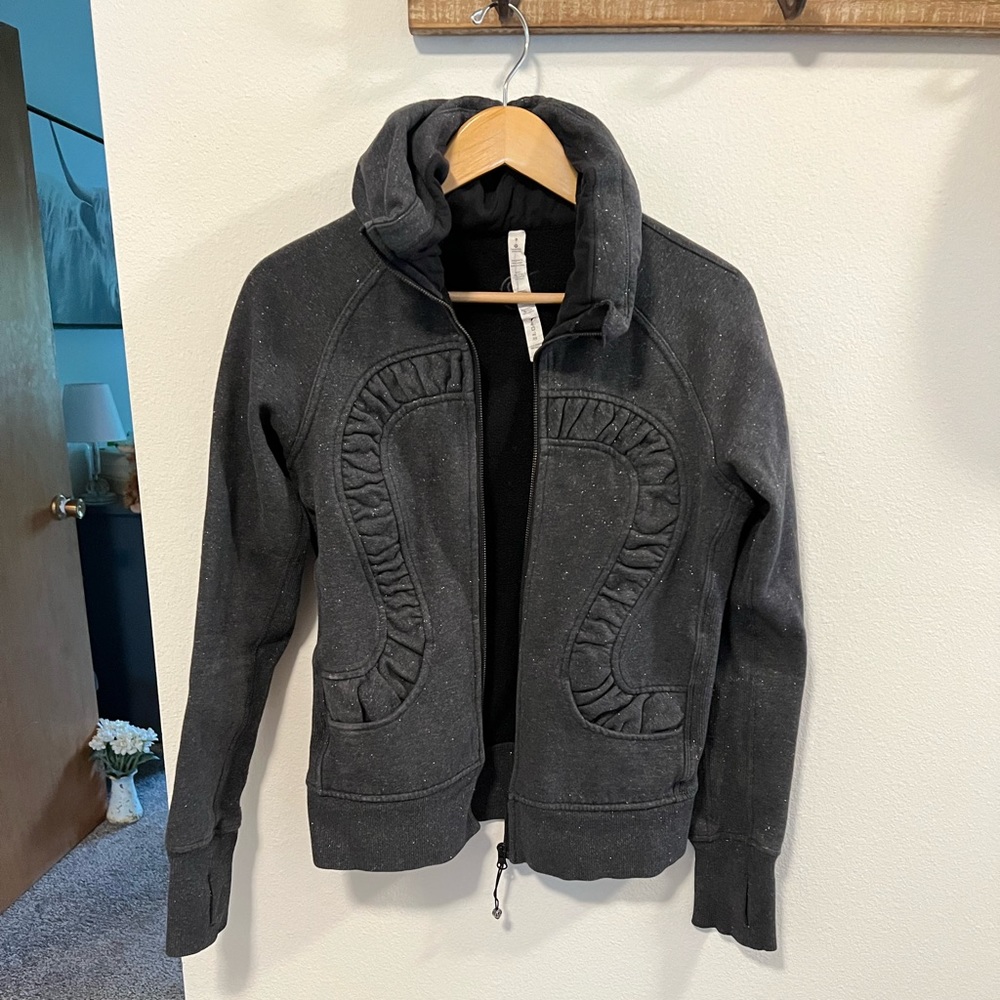 Lululemon charcoal glitter scuba